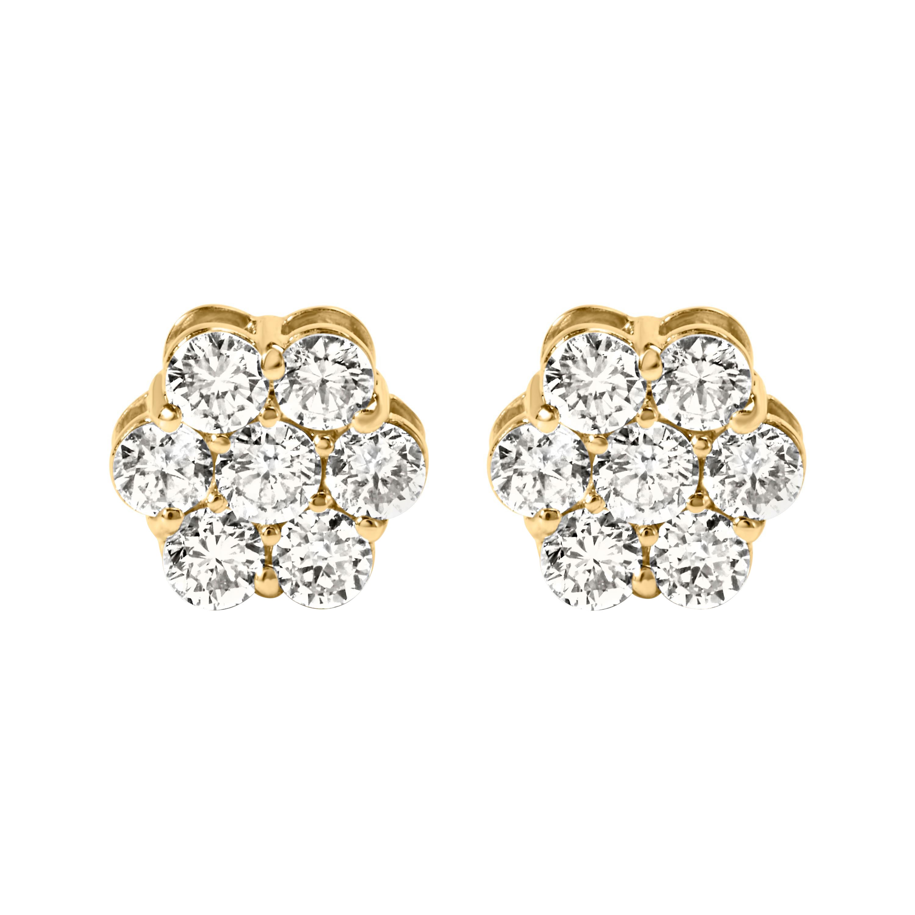 14K Yellow Gold 1 1/2 Cttw 7 Stone Floral Cluster  Diamond Stud Earrings
