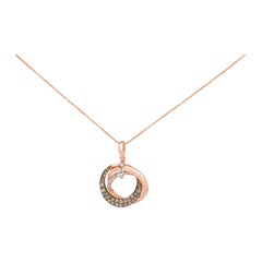 Collana con ciondolo a cerchio in oro rosa 14K con diamanti bianchi e marroni da 3/4 ct