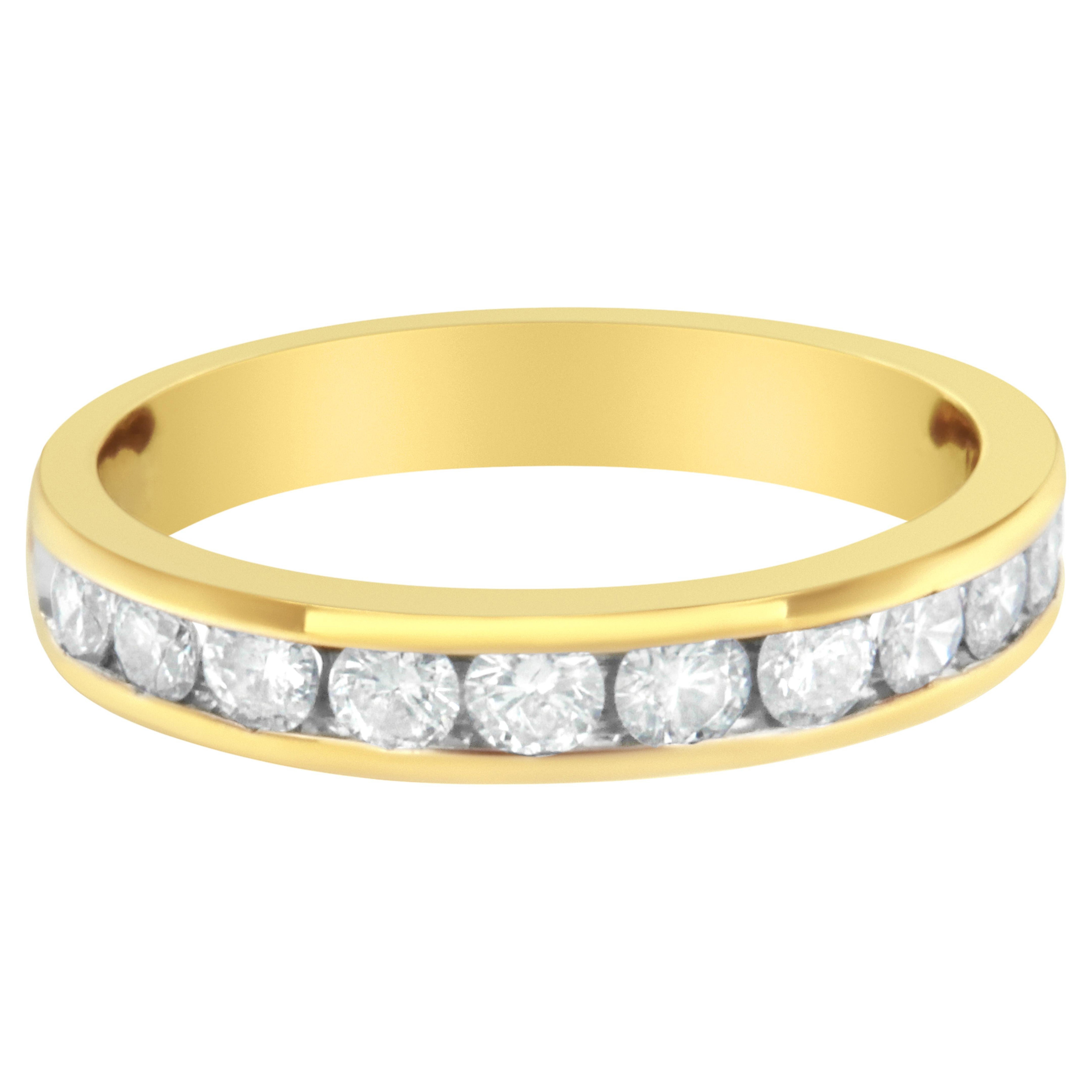 IGI Certified 18K Yellow Gold 1.0 Cttw Diamond 11 Stone Anniversary Band Ring