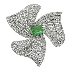 2.50ct Colombian Emerald 6.00ct Diamond Pin