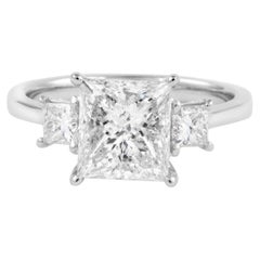 Alexander Beverly Hills EGL 2,34ct Princess Cut Diamond 3-Stone Ring 18k