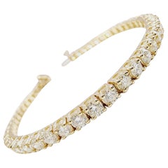 7.70 Carat Natural Diamond Tennis Bracelet 14 Karat Yellow Gold