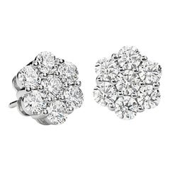 Beauvince Blumen-Cluster-Ohrstecker aus Weißgold mit 1,47 Karat Diamanten