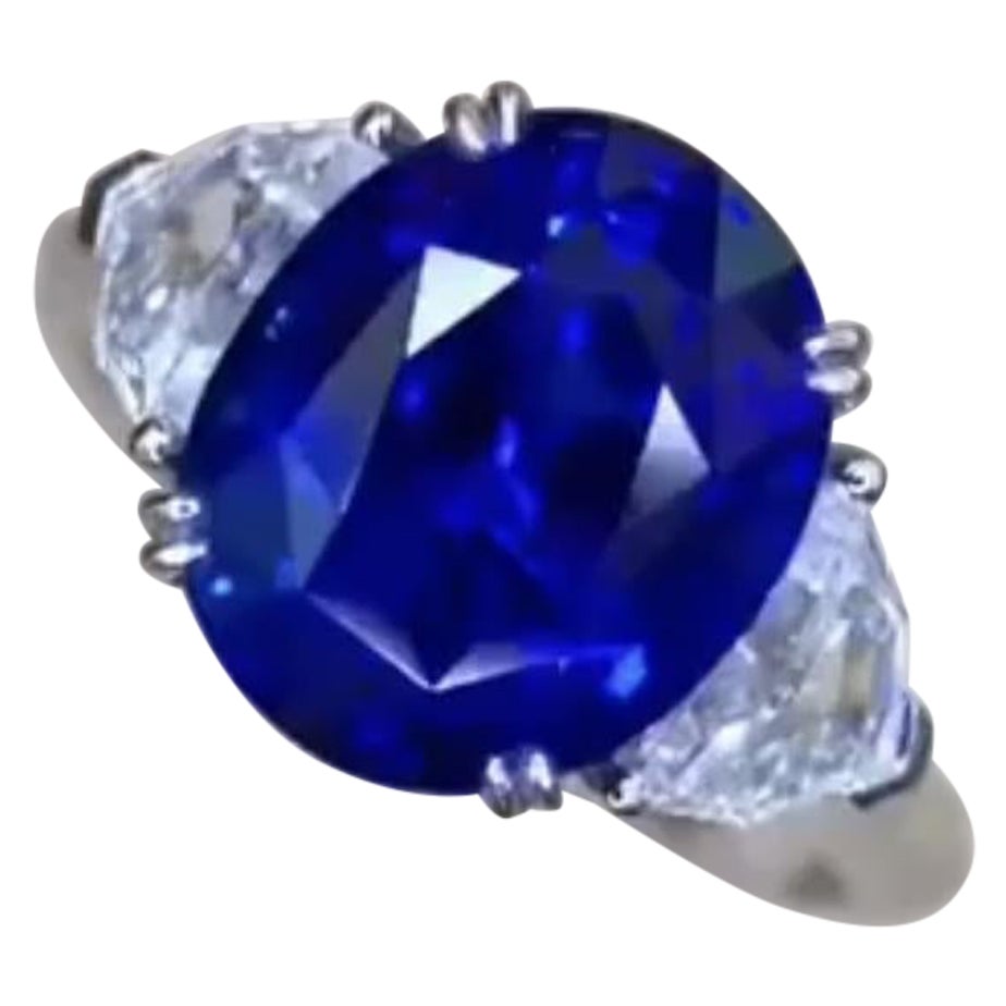 Anillo de zafiro azul real certificado por Emilio Jewelry de 5.55 quilates en venta