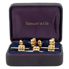 Tiffany & Co. Italie Boutons de manchette carrés en or jaune 18 carats et biscayne