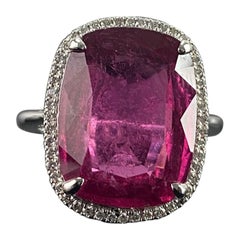 Cocktail-Verlobungsring mit zertifiziertem 9,40 Karat Rubelit-Turmalin und Diamant