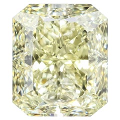 Alexander Beverly Hills GIA 3.01ct Radiant Fancy Yellow VS1 Diamond (1.18 ratio)