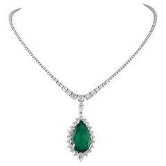 Alexander Beverly Hills 27.91ctt Emerald & Diamond Pendant Tennis Necklace