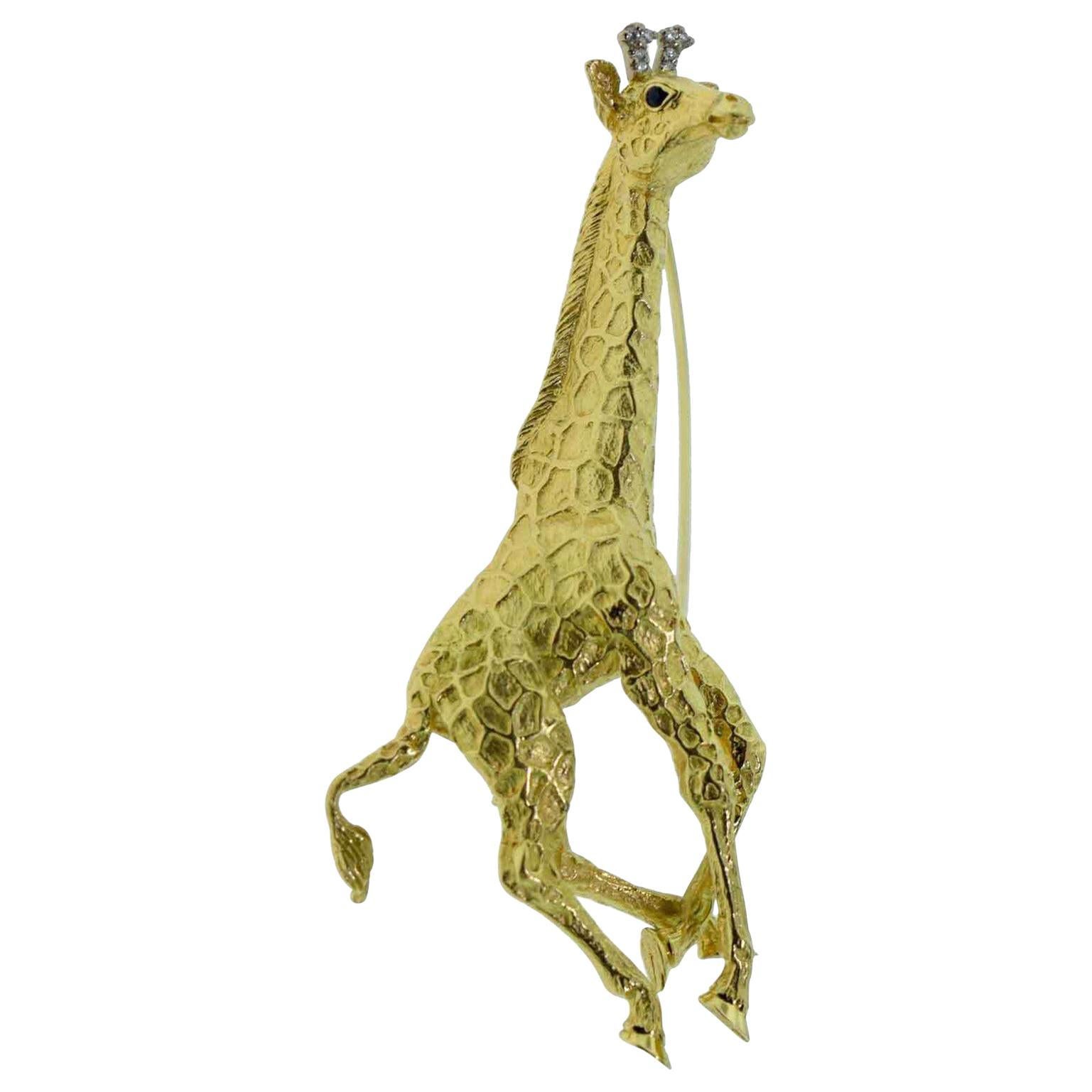 Tiffany & Co. Yellow Gold Diamond and Sapphire Giraffe Brooch Pin, 1991