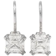Harry Winston 2.70 Carats Total  F-VVS2 Asscher Cut Diamond Drop Earrings 