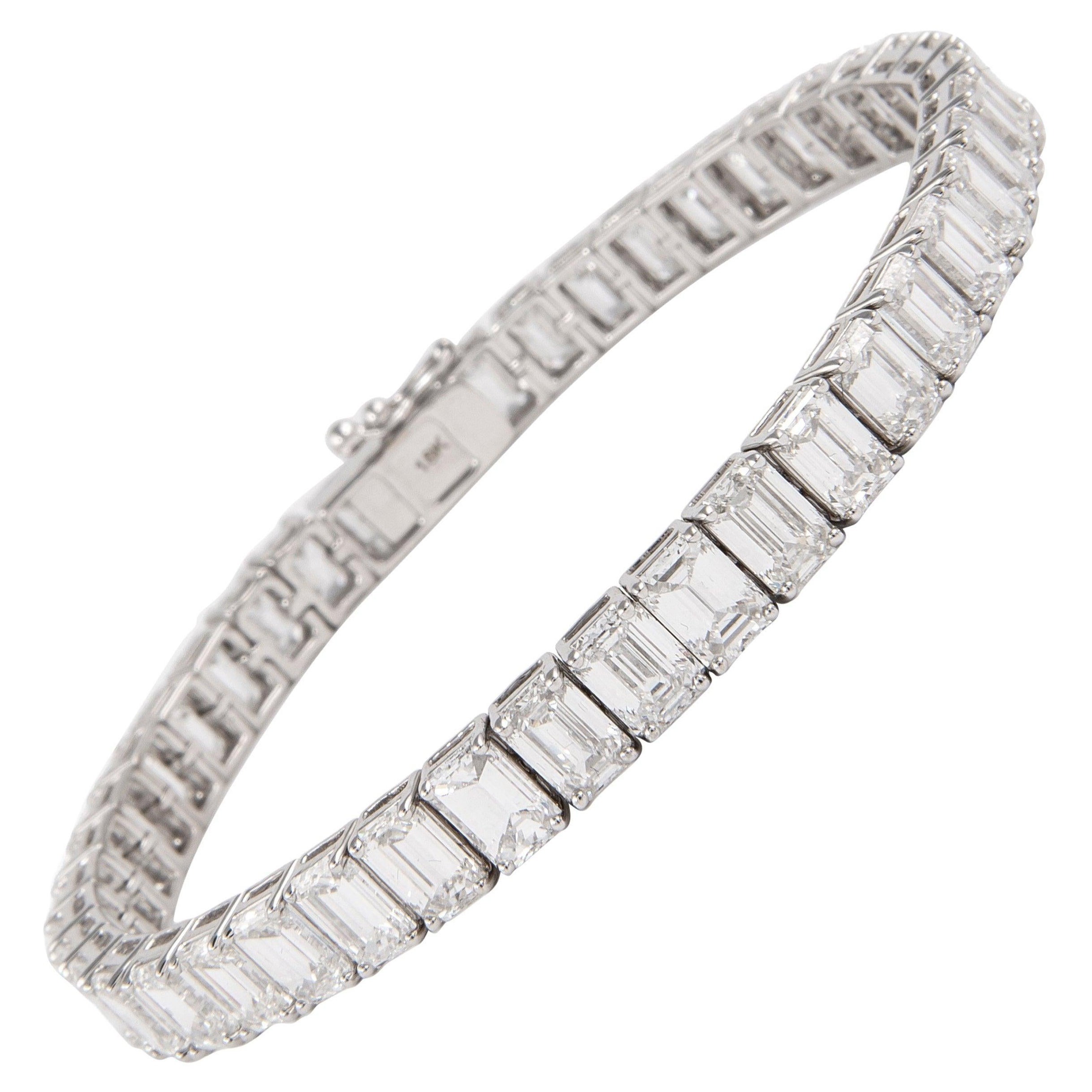 Alexander Beverly Hills Bracelet tennis 18 carats avec diamants 20,69 carats « avg 0,48 carat » certifiés GIA en vente