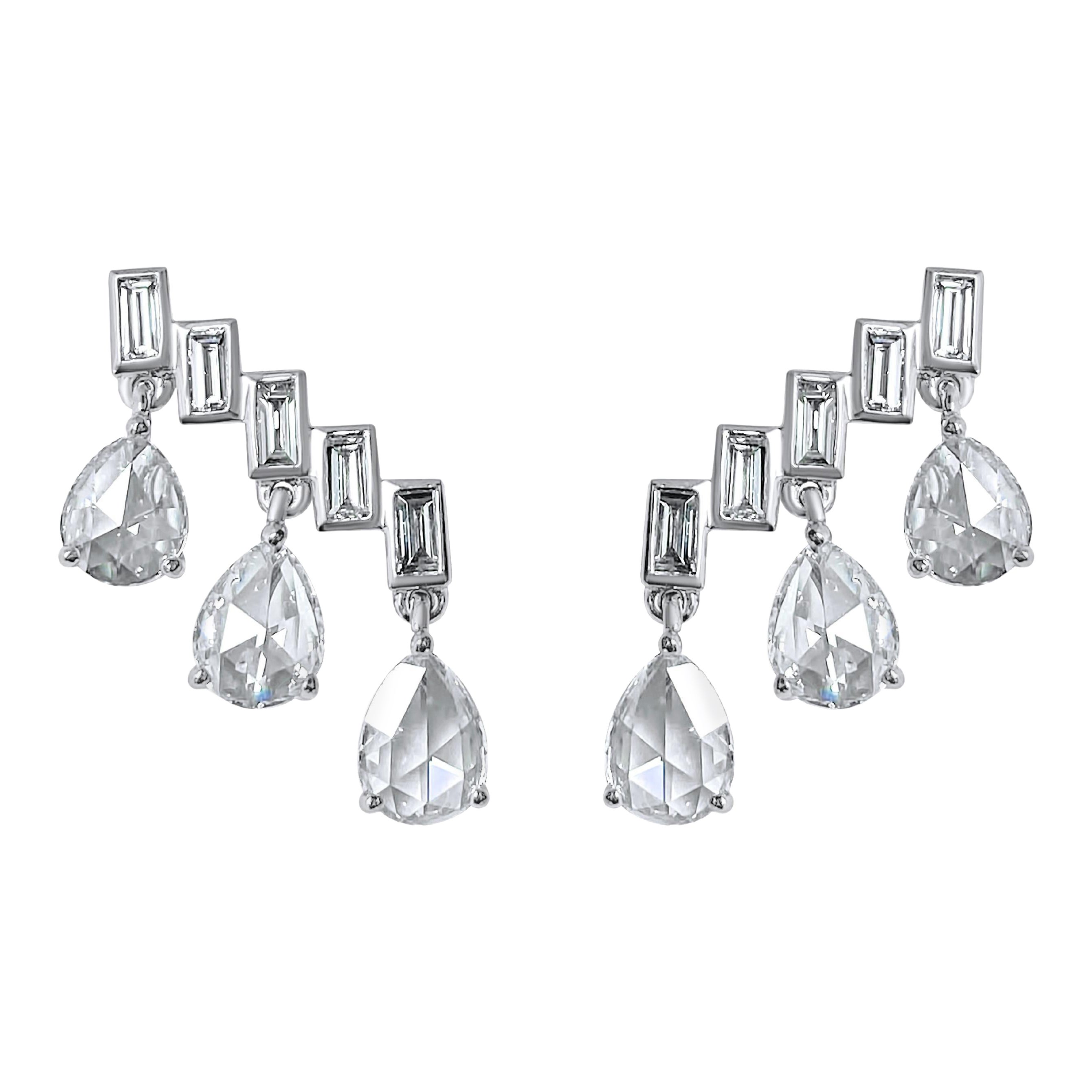 Ri Noor Hoop Earrings