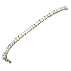 Bracelet de tennis en diamant de 2.40 ct