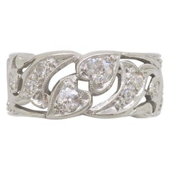 Anillo de diamantes de eternidad con motivo de corazón vintage