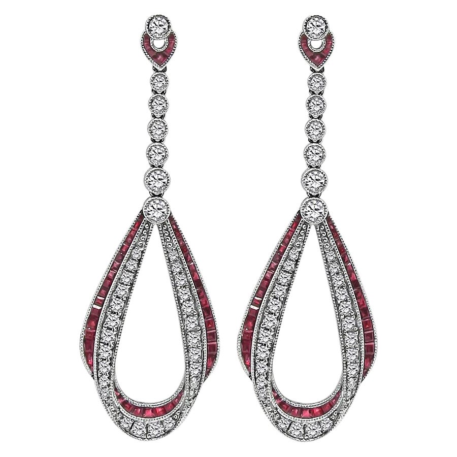 Orecchini pendenti con diamante da 1,76 carati e rubino da 2,10 carati