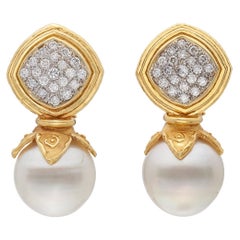 Pendientes de Perlas y Diamantes de Oro Martillado de 18k