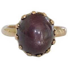 Antique Victorian Star Ruby cabochon Gold ring