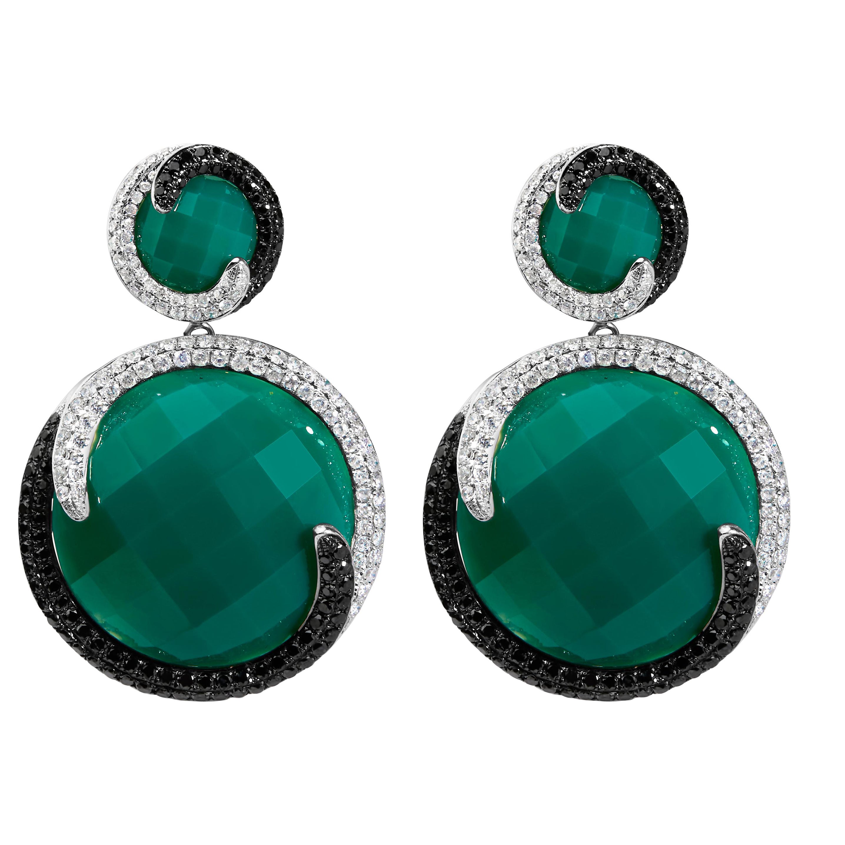 14K White Gold 2.0ct White & Black Diamond, Green Agate Medallion Dangle Earring For Sale