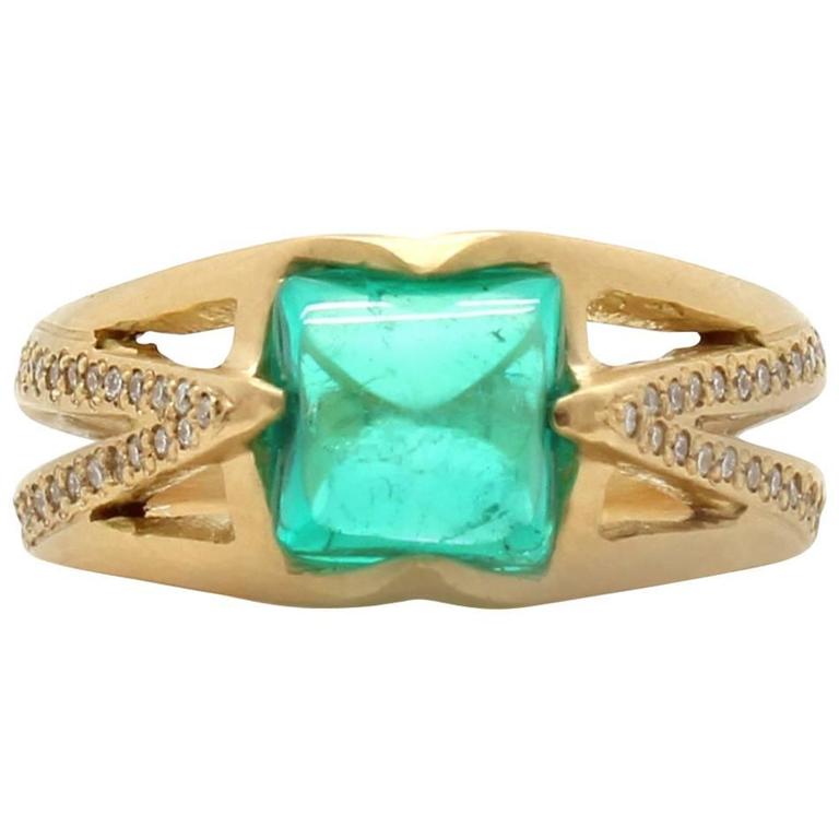 Sugarloaf Emerald Gold Diamond Ring For Sale at 1stDibs | sugarloaf ring