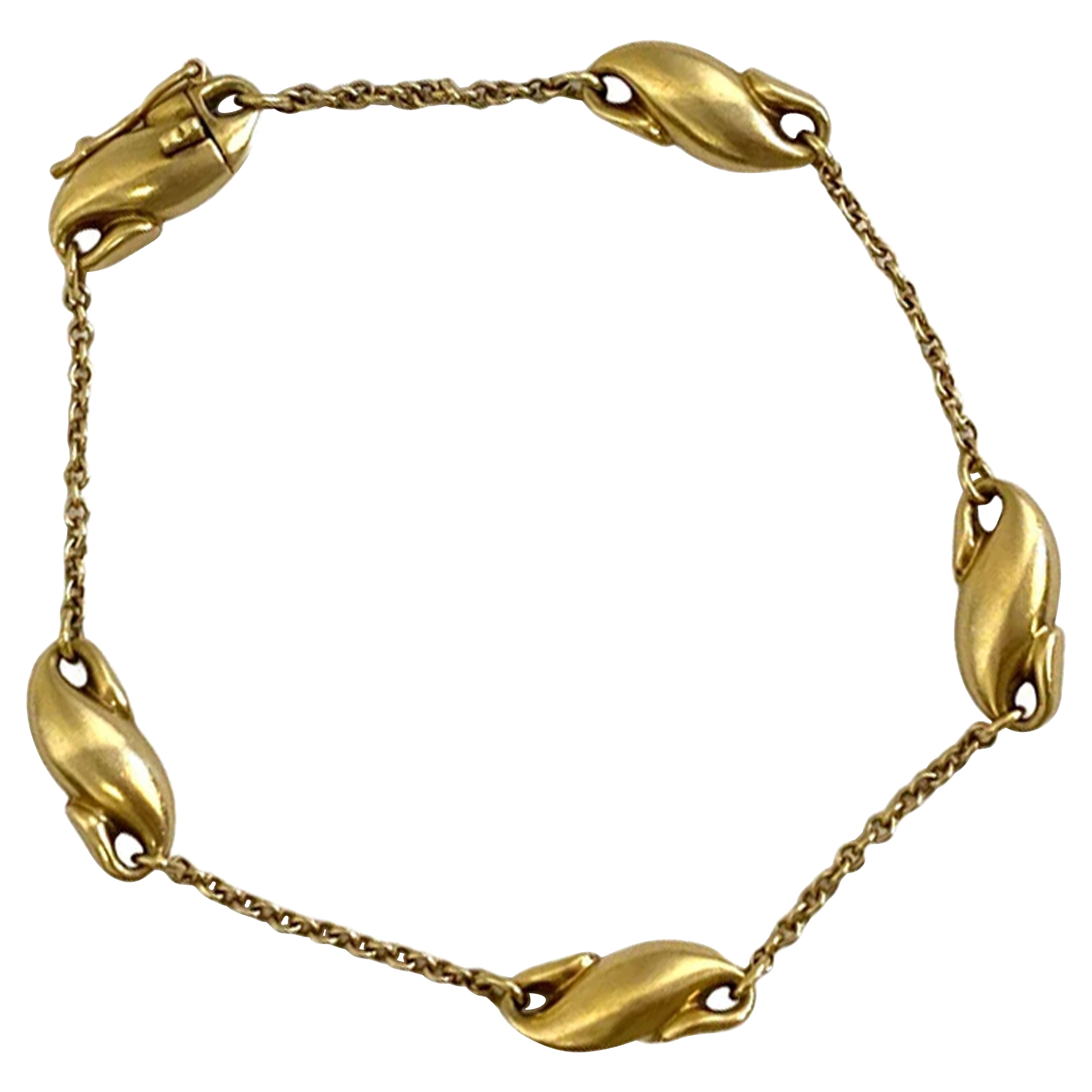 Vintage Tiffany and Co 18K Yellow Gold Bracelet For Sale at 1stDibs