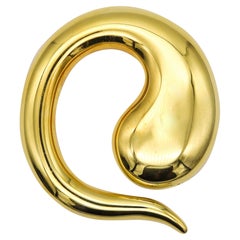 Tiffany & Co. 1981 Elsa Peretti Pendant Buckle 18Kt Gold Vermeil On 925 Sterling