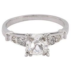 Art Deco 1,02 Karat Platin-Verlobungsring mit Diamanten im Kissenschliff im Kissenschliff