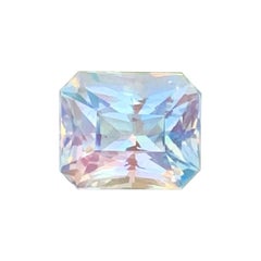 Preciosa Piedra Lunar Arco Iris 1,83 ct Certificada Octágono Madagascar