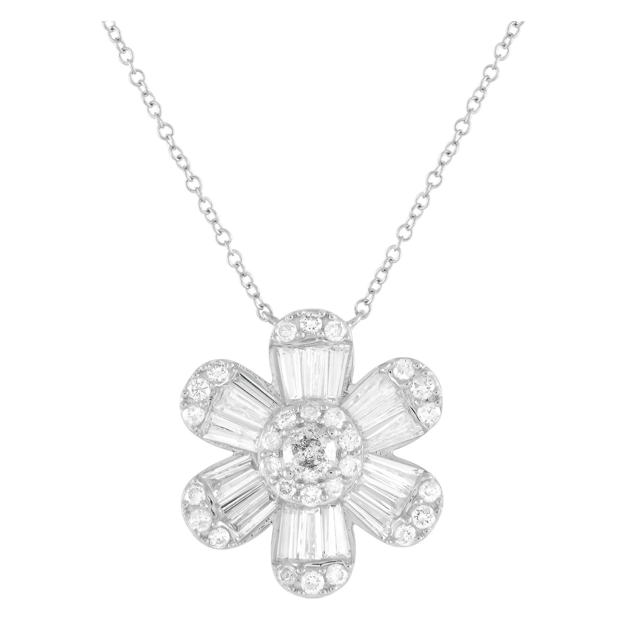 14K White Gold 0.80ct Diamond Flower Necklace NK01355