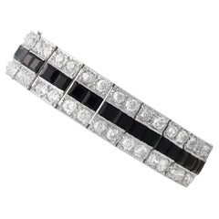 Antique 6.84 Carat Onyx, 15.40 Carat Diamond and Platinum Bracelet Circa 1920