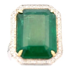 Emerald and diamond ring