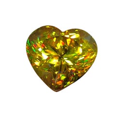 Bellissimo sfene a forma di cuore (titanite) 9,91 ct, purezza VS
