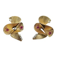 Retro Ruby Diamond Earrings 14 Karat Gold Mid-Century Modern Ribbon Motif
