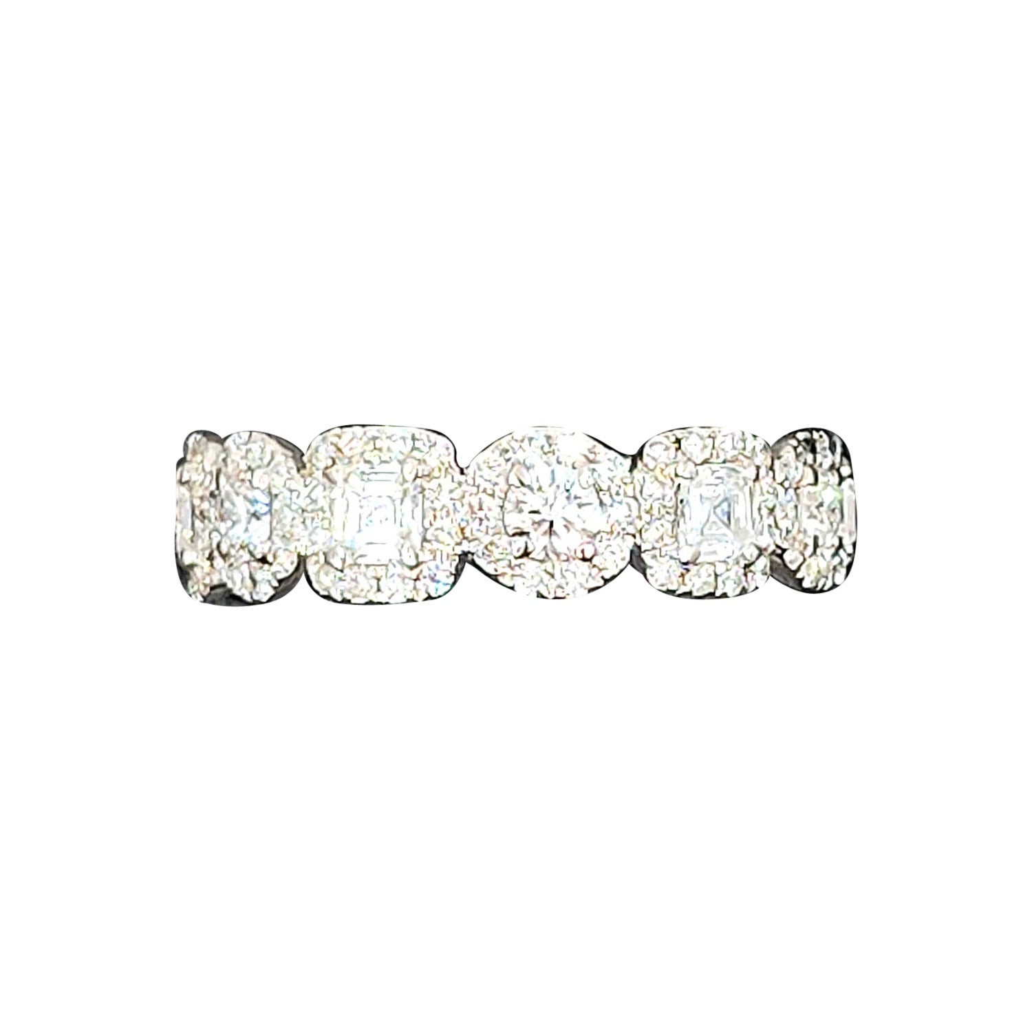 3.01 ct Diamond Eternity Ring For Sale