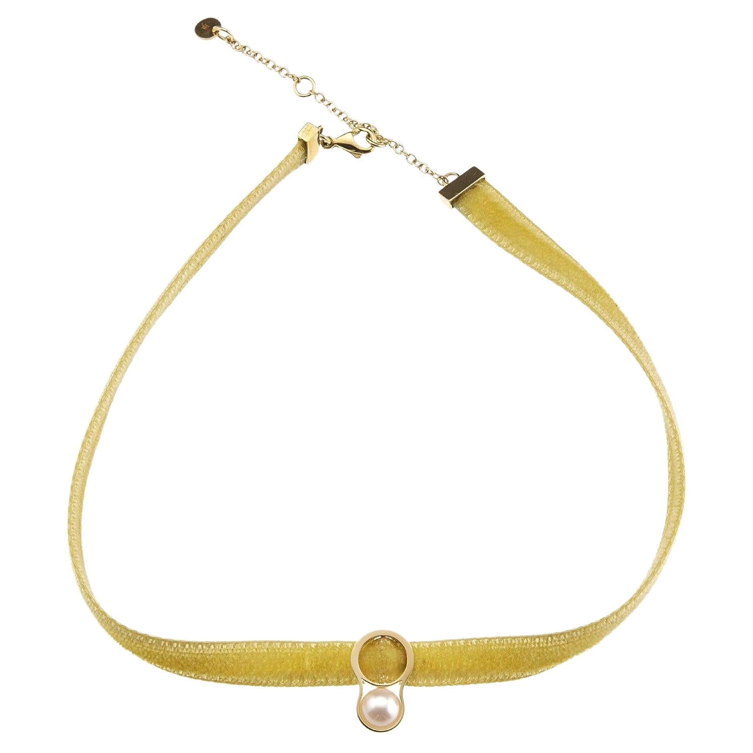 Nathalie Jean Contemporary Perle 18 Karat Gelbgold Samt Choker Halskette im Angebot