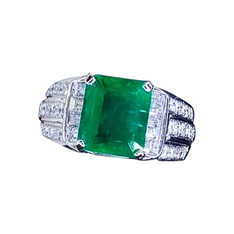 Esmeralda zambiana certificada AIG de 4.40 qt  Anillo de oro de 18 quilates con diamantes de 1,48 quilates