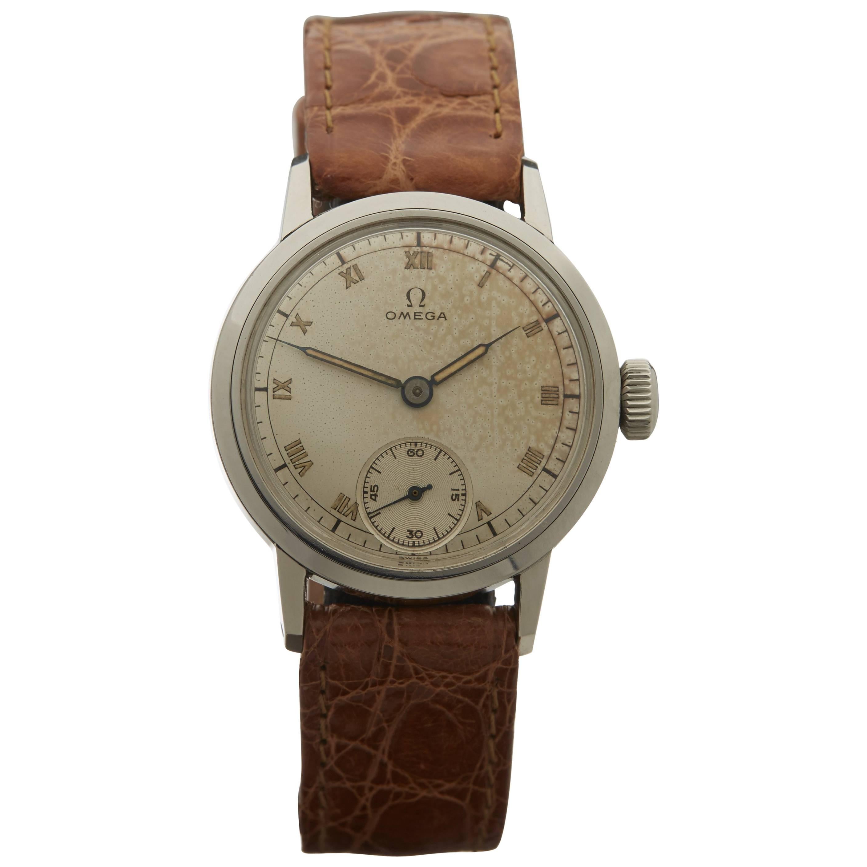 Omega Stainless Steel Mechanical Wind Wristwatch Ref 2162 1944