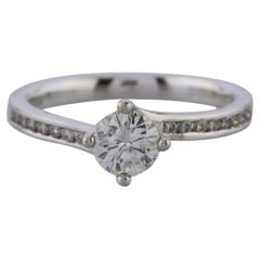 Anillo de compromiso solitario con diamante de 0,50 quilates