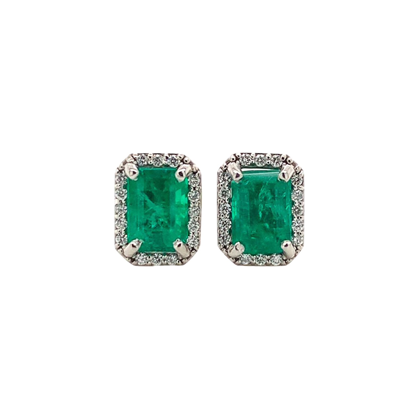 Platinum 1.28cttw Fine Emerald and Diamond Stud Earrings