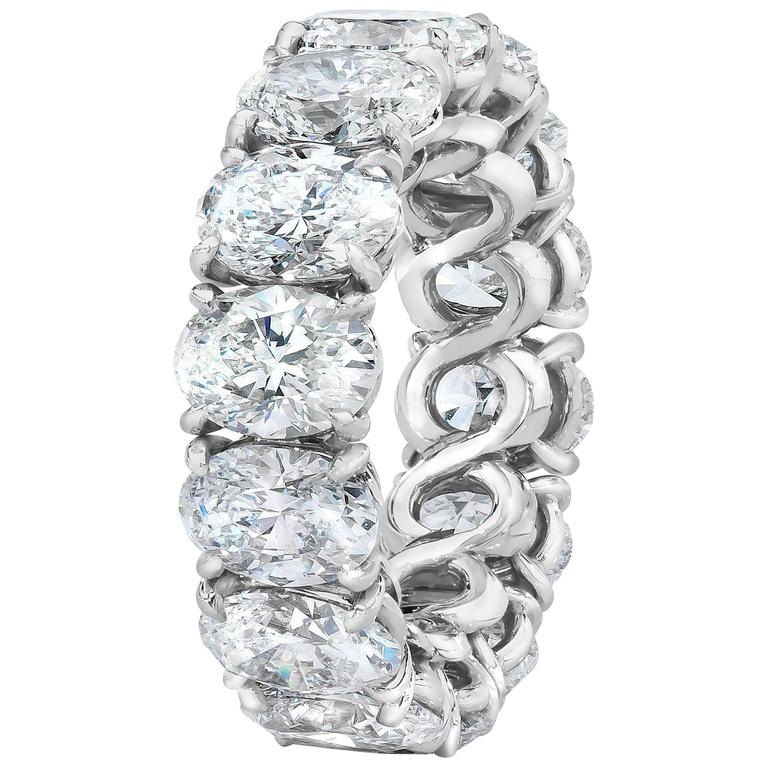 All GIA Certified Oval Cut Diamond Eternity Wedding Ring For Sale at