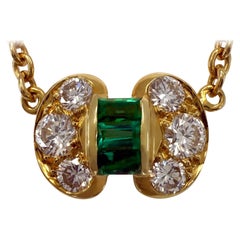 Vintage Van Cleef & Arpels Green Emerald & Diamond Ribbon Bow 18k Gold Necklace