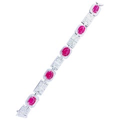 AIG Certified 15.00 Ct Burma Rubies 2.40 Ct Diamonds 18K Gold Bracelet