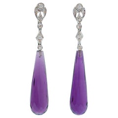 Boucles d'oreilles en or blanc 14 carats, améthystes et diamants.