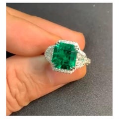 Emilio Jewelry 4.00 Carat No Oil Vivid Green Muzo Colombian Emerald Ring