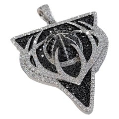 Official Licensed NBA Milwaukee Bucks 14k Gold Diamond Team Pendant by Gameplan