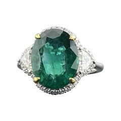 Certified Vivid Emerald and Diamond Ring In 18K White Gold Ring