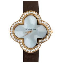 Orologio Van Cleef & Arpels Alhambra con diamanti e cinturino in raso in oro rosa 18 ct.