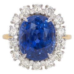 Bague en saphir bleu naturel non chauffé de 10,21 carats et diamants