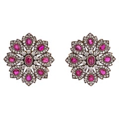 Pendiente estilo eduardiano de rubí de 13,80 quilates y diamantes de 8,20 quilates