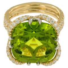 William Rosenberg Anillo de oro amarillo de 18 quilates y 17,14 quilates de peridoto con certificado AGL