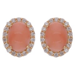 Orecchini di corallo di forma ovale con diamante Orecchini di diamante in oro giallo 18 carati Gioielli di pregio